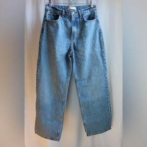 Abercrombie & Fitch, High Rise Loose Jean, Medium Wash, Size: 27 Short.
